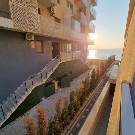 Breeze Studio Lägenhet Mamaia Exteriör bild