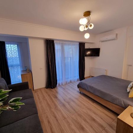 Breeze Studio Lägenhet Mamaia Exteriör bild